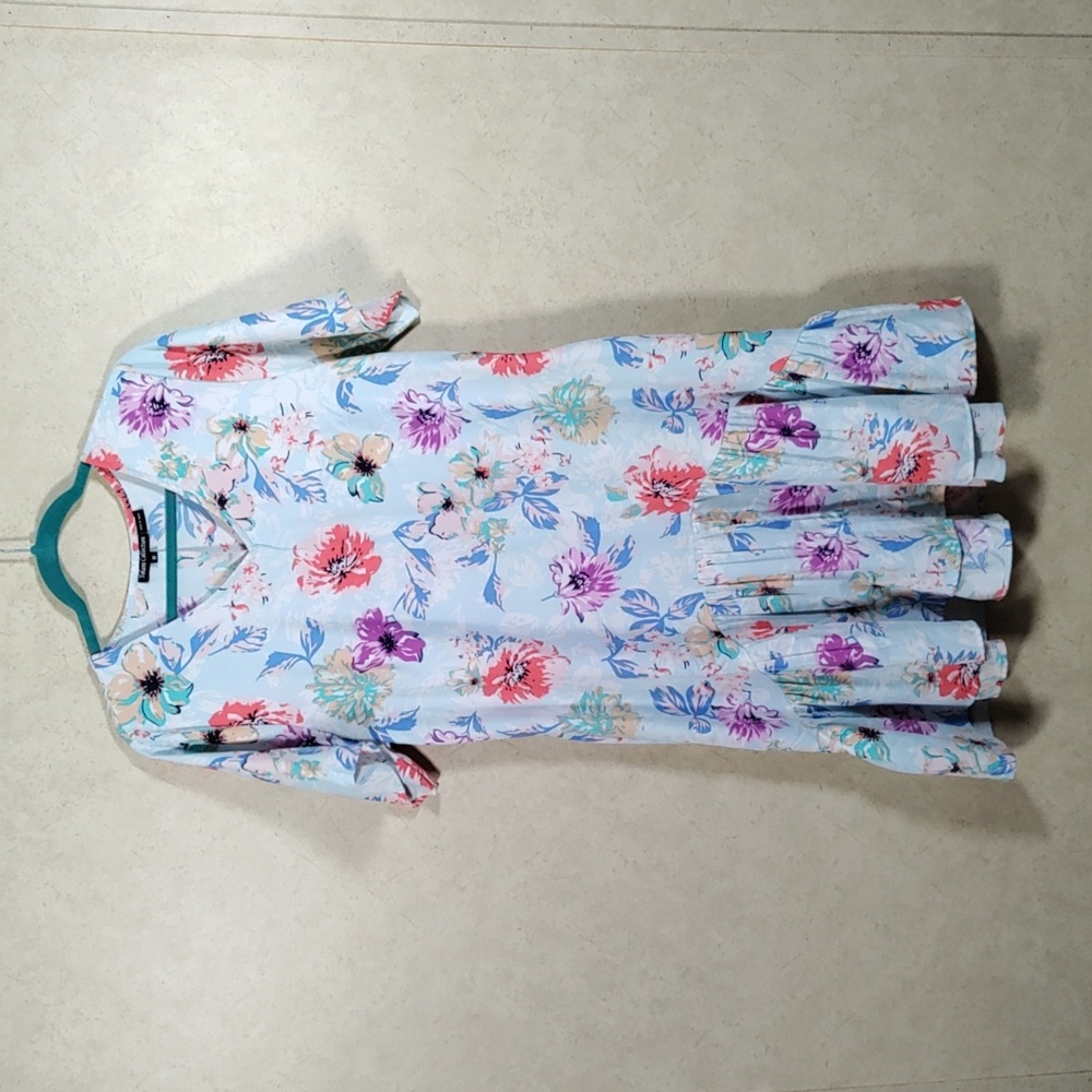 6175 Tolani Collection light blue, red & purple floral S/S dress M NEW